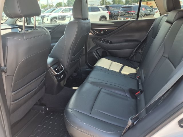 Used 2025 Subaru Outback Touring XT w/ Popular Package #2 AWD/4WD image 11