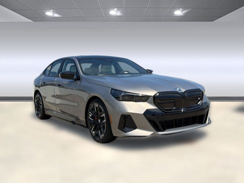 New 2026 BMW i5 M60 AWD/4WD image 7