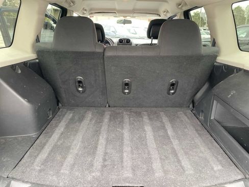 Used 2013 Jeep Patriot Latitude image 25