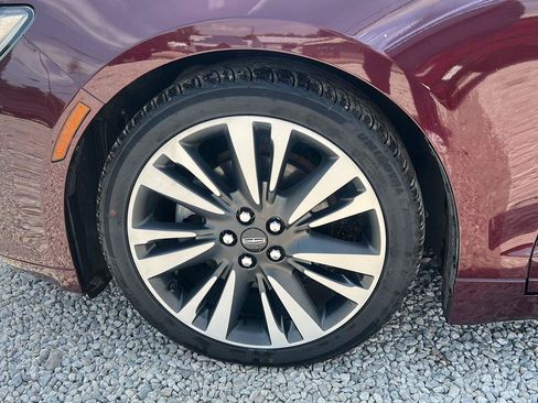 Used 2018 Lincoln MKZ Reserve w/ Climate Package FWD image 10