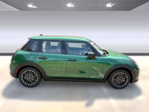 New 2026 MINI Cooper 4-Door Hardtop image 8