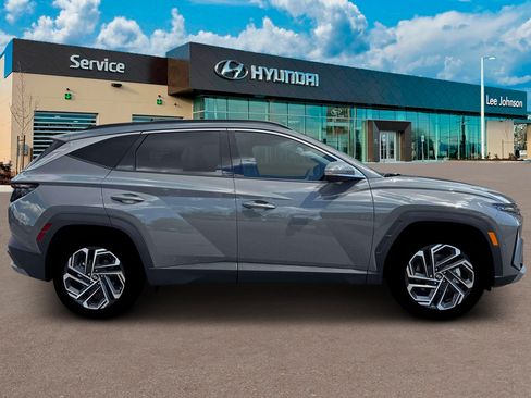 New 2026 Hyundai Tucson Limited AWD/4WD image 9