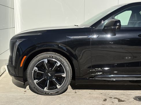 New 2025 Cadillac Escalade IQ Sport 1 w/ Smart Trailering package image 5