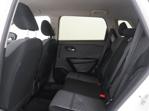 Used 2023 Nissan Rogue SV image 20