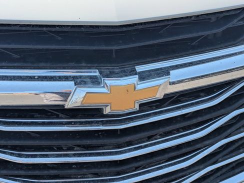 Used 2024 Chevrolet Malibu LT FWD image 11