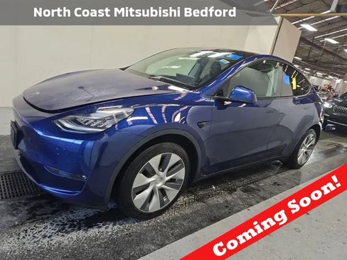 Used 2021 Tesla Model Y Long Range image 1