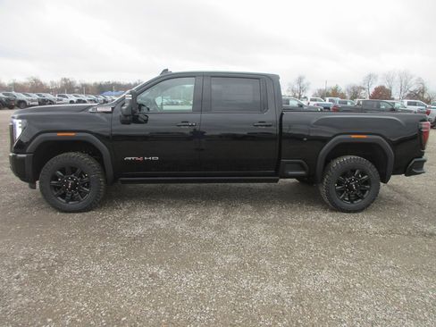 New 2026 GMC Sierra 2500 AT4 w/ AT4 Premium Plus Package image 10