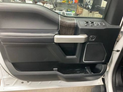 Used 2021 Ford F250 Lariat w/ Chrome Package AWD/4WD image 5