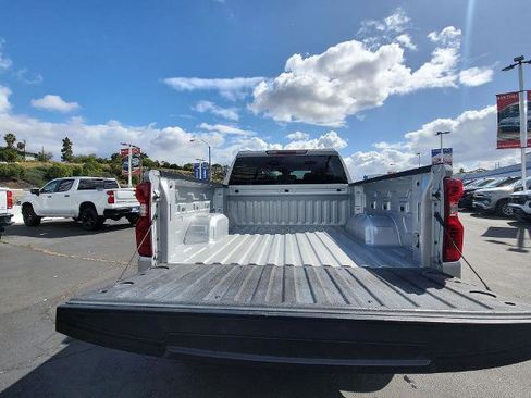 Used 2022 Chevrolet Silverado 1500 Custom image 24