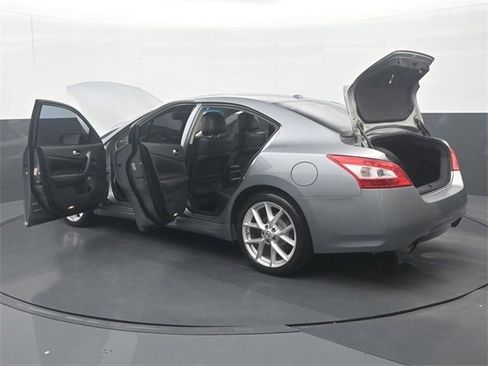 Used 2009 Nissan Maxima 3.5 SV w/ Sport Pkg image 39
