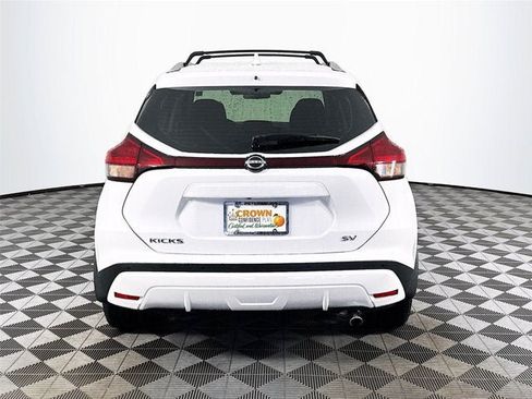 Used 2024 Nissan Kicks SV w/ Exterior Package FWD image 7