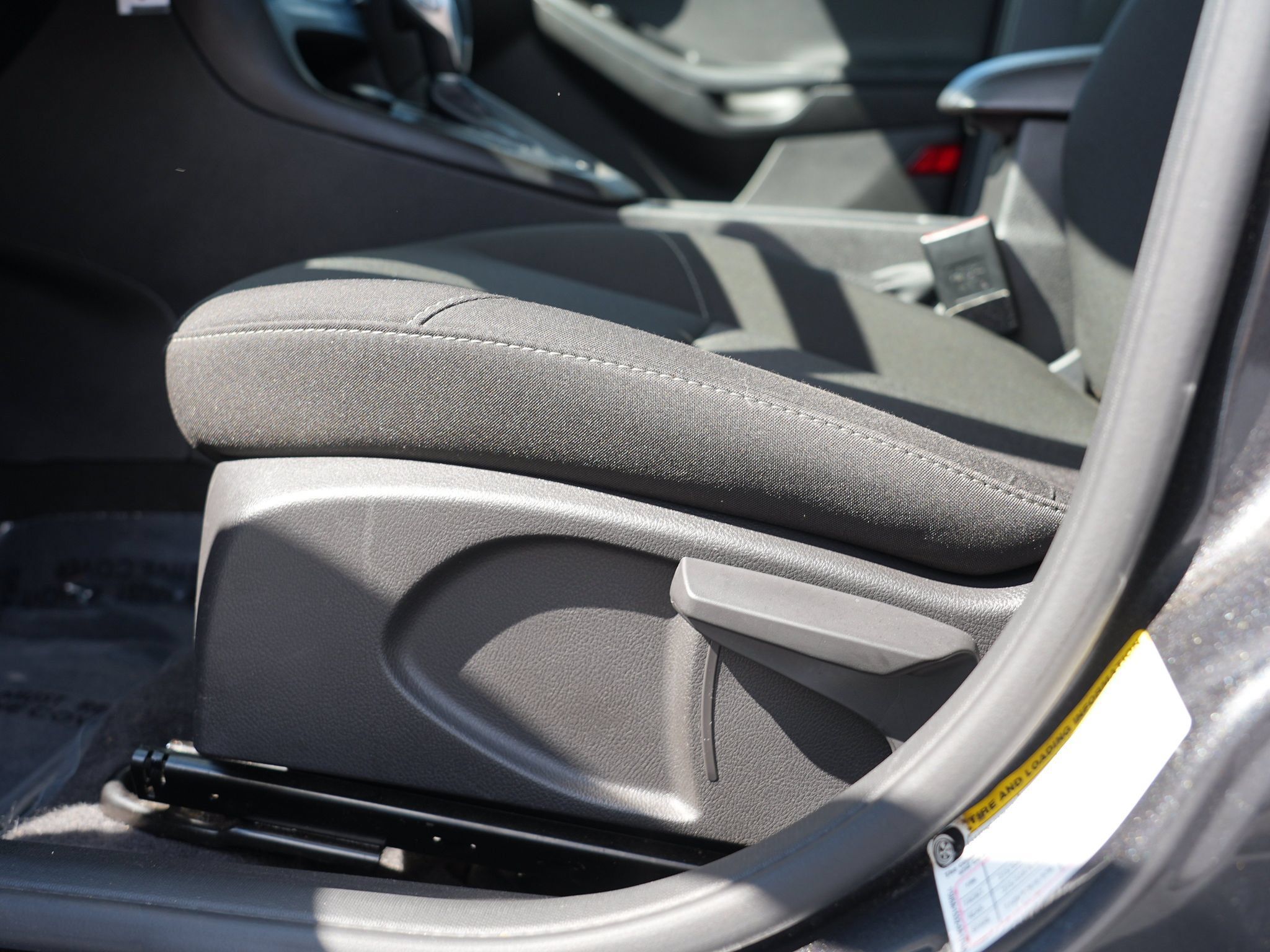 Used 2018 Ford Focus SE FWD image 16