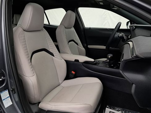 Used 2020 Lexus UX 250h w/ Premium Package image 35