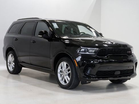 Used 2025 Dodge Durango GT image 5
