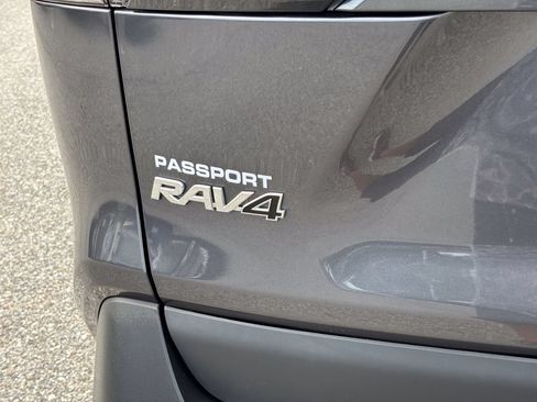 Used 2025 Toyota RAV4 XLE w/ Weather Package AWD/4WD image 14