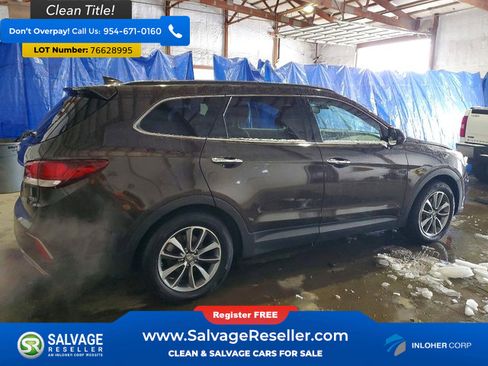 Used 2017 Hyundai Santa Fe SE AWD/4WD image 4