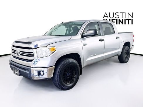 Used 2016 Toyota Tundra SR5 w/ SR5 Upgrade Package image 3
