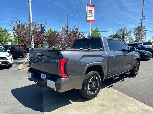 Used 2024 Toyota Tundra Limited AWD/4WD image 5