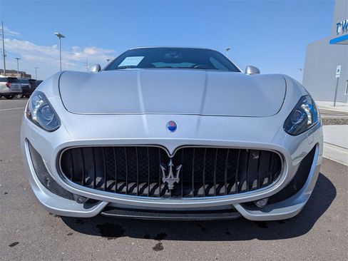 Used 2016 Maserati GranTurismo Sport image 5