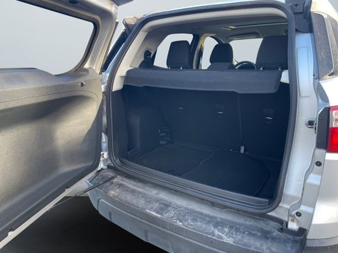 Used 2019 Ford EcoSport SE image 15