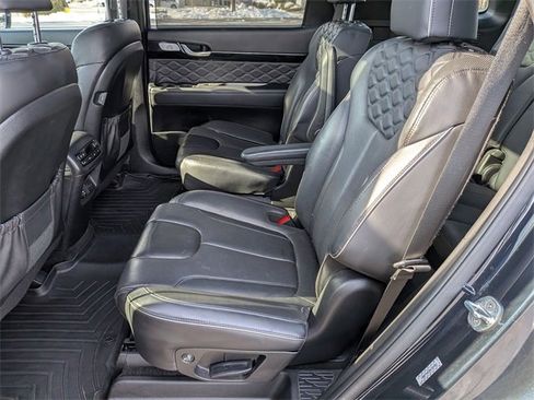 Used 2022 Hyundai Palisade Calligraphy w/ Cargo Package image 32