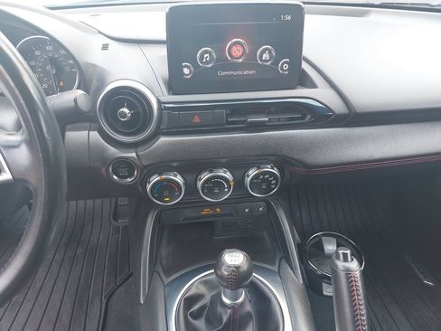 Used 2019 MAZDA MX-5 Miata Grand Touring w/ GT-S Package RWD image 21