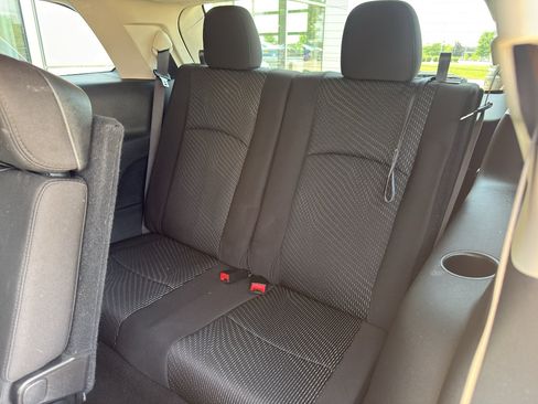 Used 2019 Dodge Journey SE w/ Premium Group FWD image 25