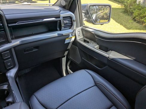 New 2025 Ford F150 Lariat w/ Equipment Group 502A High image 27