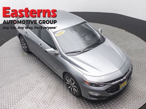 Used 2024 Chevrolet Malibu RS FWD image 3