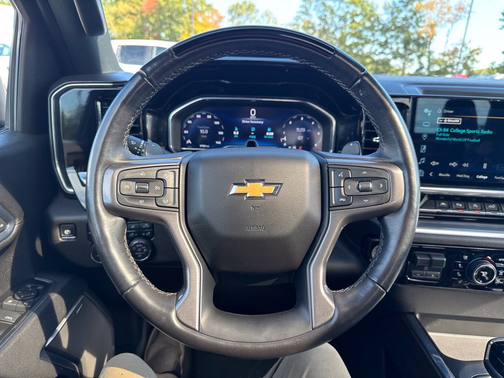 Used 2025 Chevrolet Silverado 1500 High Country AWD/4WD image 28