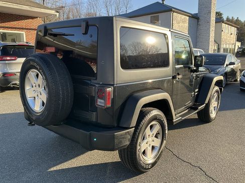 Used 2012 Jeep Wrangler Sport AWD/4WD image 5