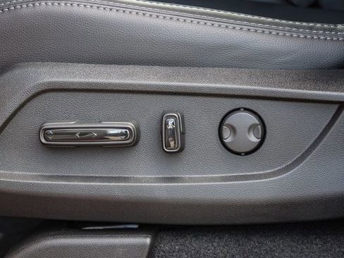 New 2026 Honda Pilot Touring image 11