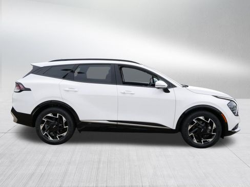 Used 2025 Kia Sportage SX FWD image 8