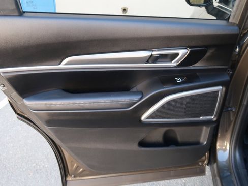 Used 2021 Kia Telluride S image 33