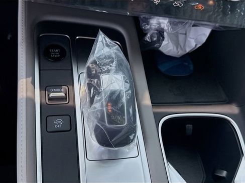 New 2027 INFINITI QX60 Luxe w/ Cargo Package FWD image 15