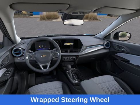 New 2026 Chevrolet Trax LT w/ Driver Confidence Package FWD image 16