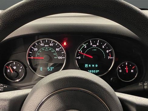 Used 2017 Jeep Wrangler Unlimited Sport w/ Max Tow Package image 13