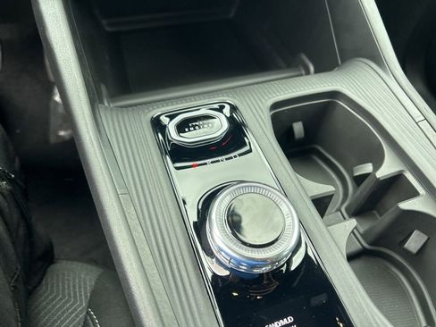 New 2026 Jeep Cherokee Laredo image 14