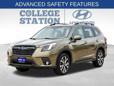 Used 2023 Subaru Forester Limited image 6