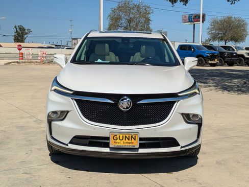 Certified 2023 Buick Enclave Essence w/ Experience Buick Package image 8