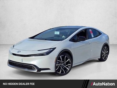 New 2026 Toyota Prius Plug-In Hybrid FWD image 1