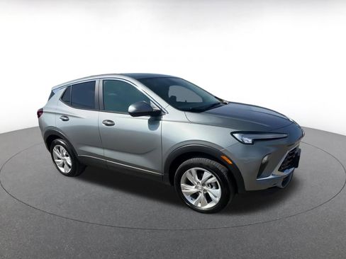 Used 2025 Buick Encore GX Preferred image 2
