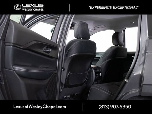 Used 2023 Jeep Grand Cherokee Laredo RWD image 20