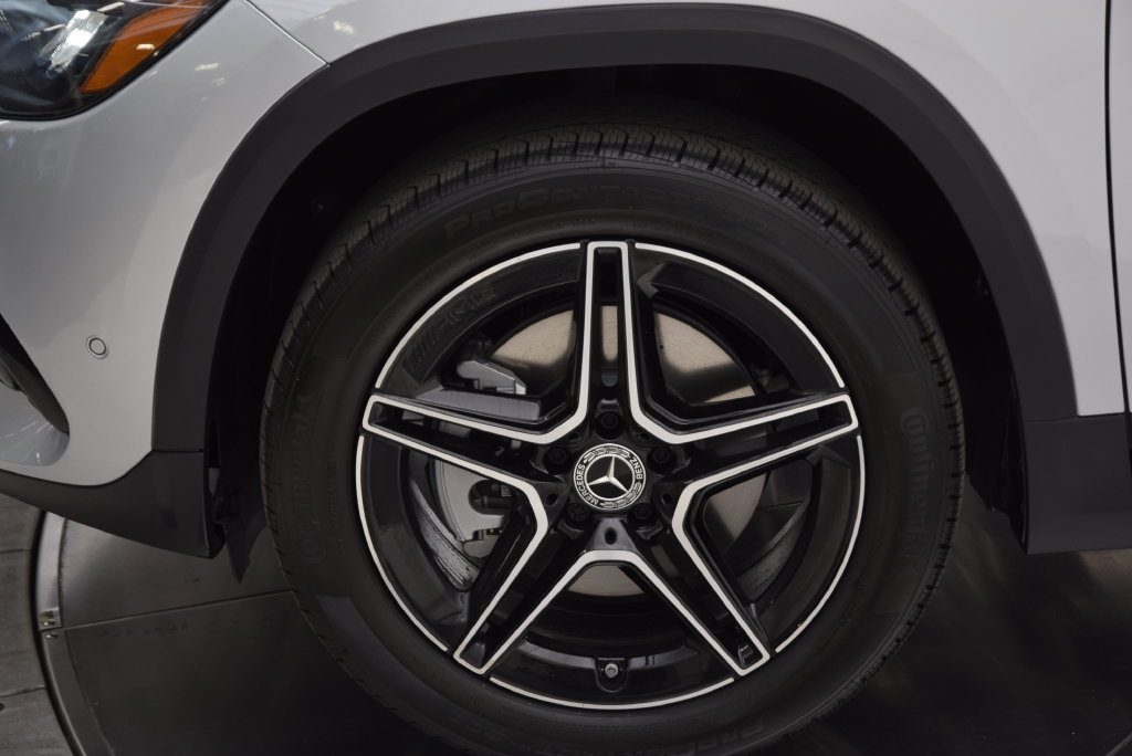 Used 2026 Mercedes-Benz GLA 250 image 12