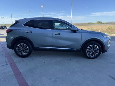New 2026 Buick Envision Preferred image 9