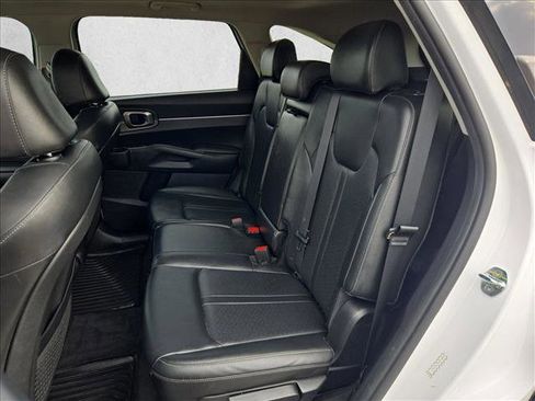 Used 2023 Kia Sorento S w/ Panoramic Sunroof Package FWD image 20