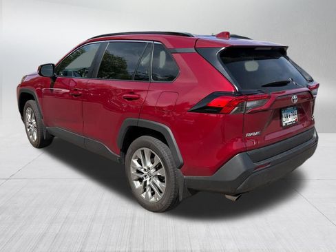 Used 2023 Toyota RAV4 XLE Premium AWD/4WD image 7