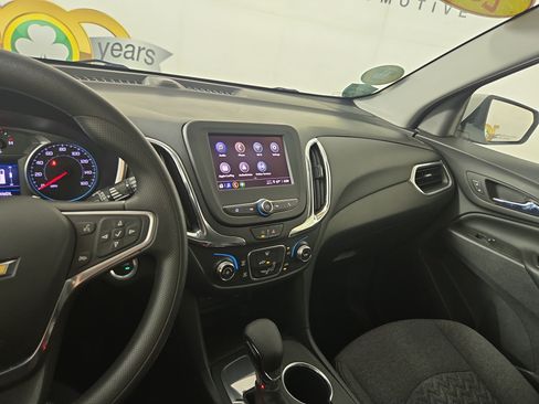 Used 2022 Chevrolet Equinox LT FWD image 24