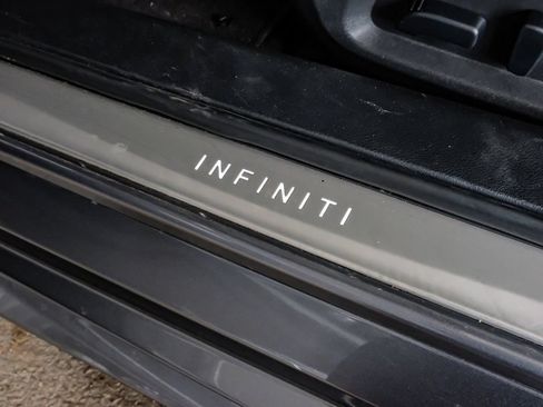 Used 2018 INFINITI Q60 Red Sport 400 w/ Sensory Package 3.0T Sport RWD image 29