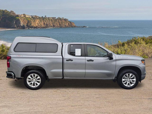 Used 2023 Chevrolet Silverado 1500 Custom AWD/4WD image 4